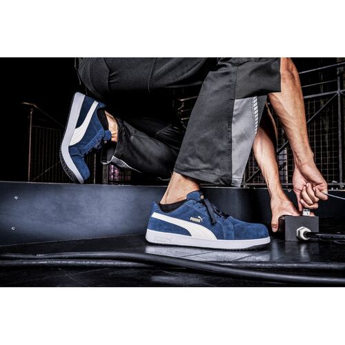 Zapato de seguridad PUMA Mod. ICONIC SUEDE NAVY LOW S1P ESD Talla 45